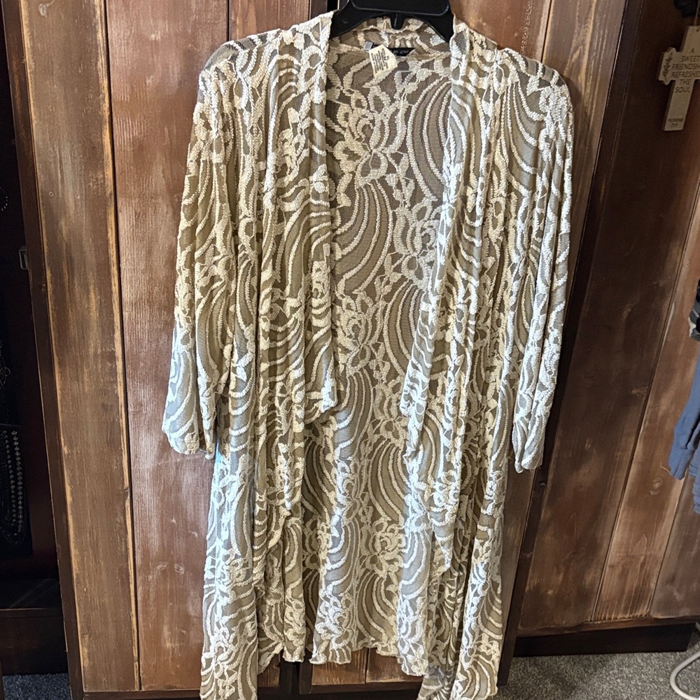 Cream Lace Open Cardigan